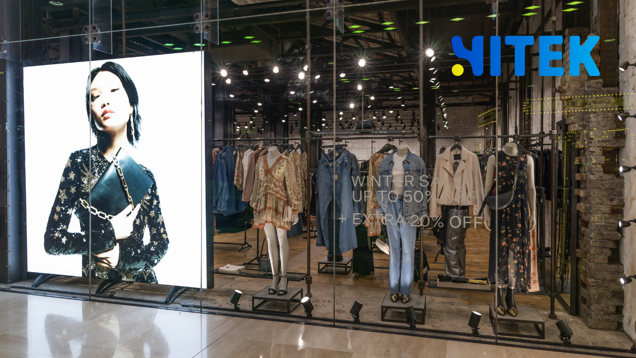 How digital signage transforms in-store experience